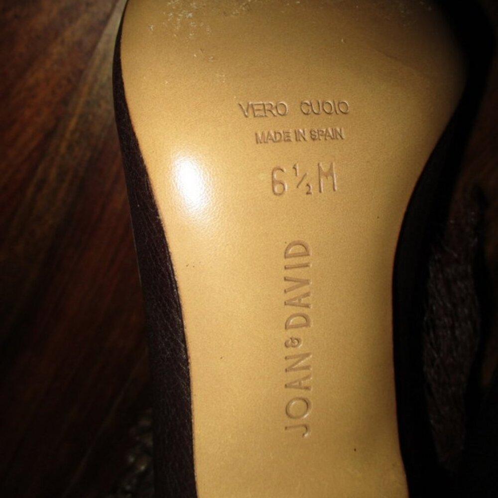 JOAN & DAVID Brown Heels Pumps - Picture 6 of 8